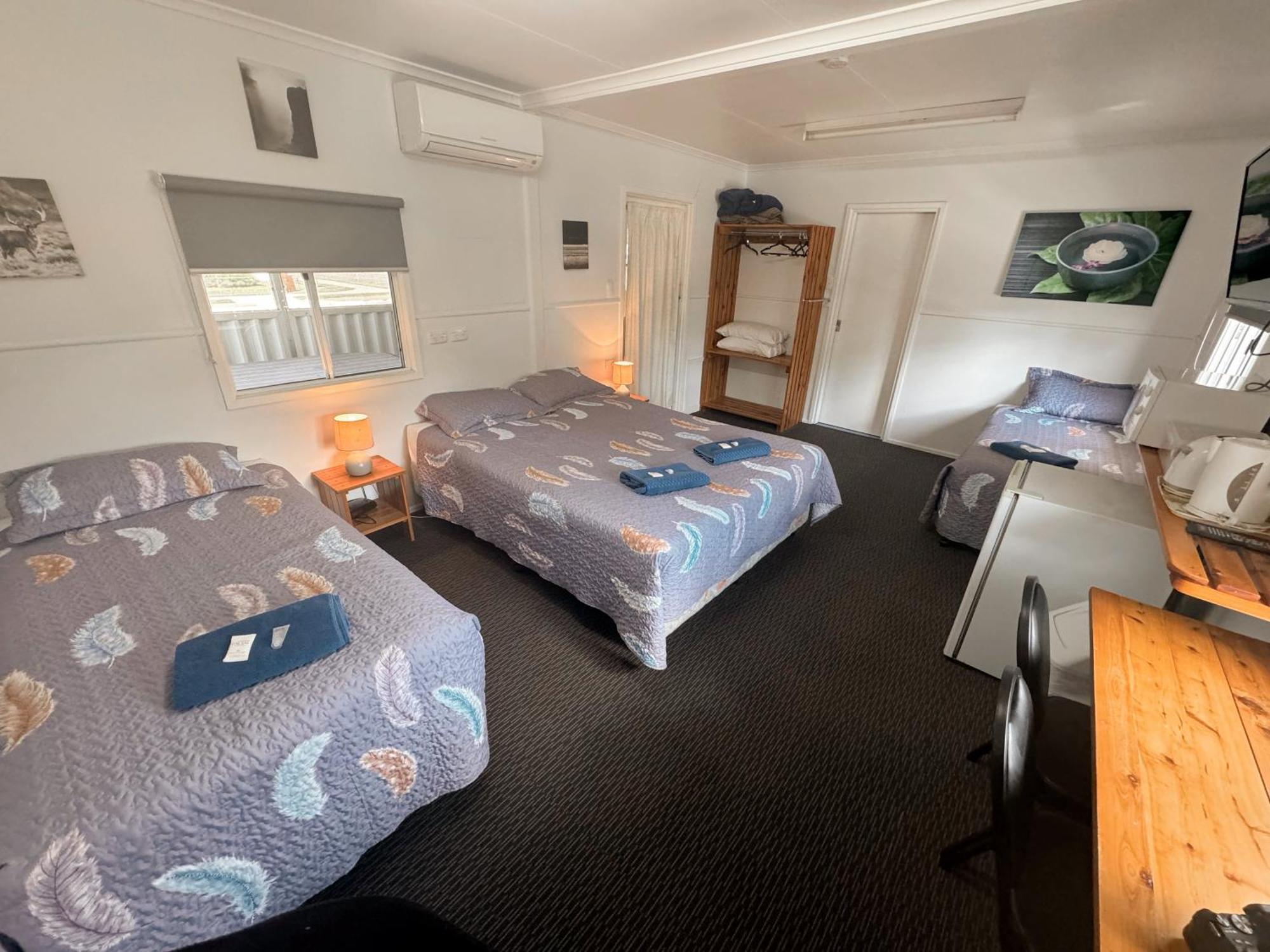 Injune Motel מראה חיצוני תמונה
