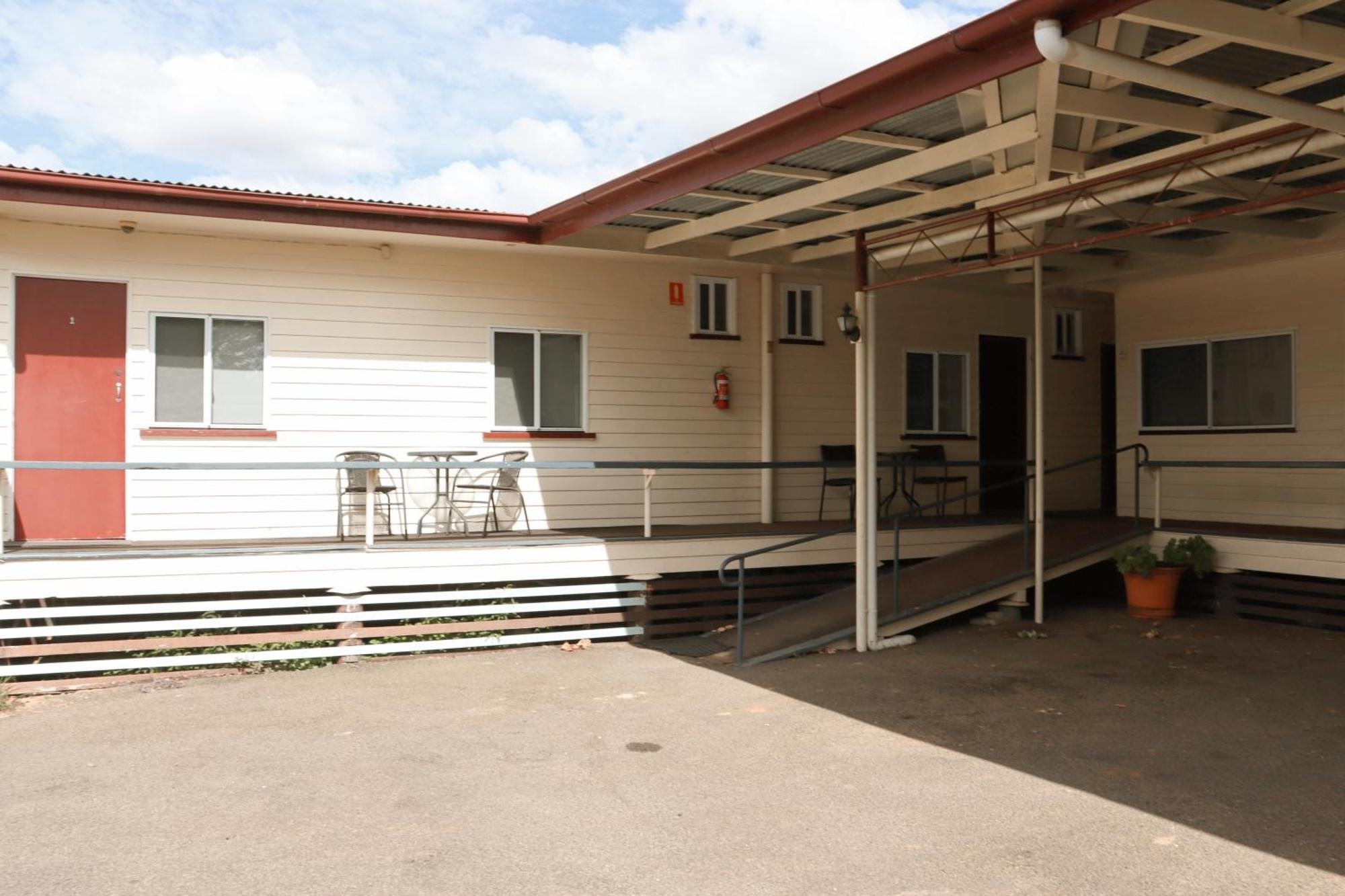 Injune Motel מראה חיצוני תמונה